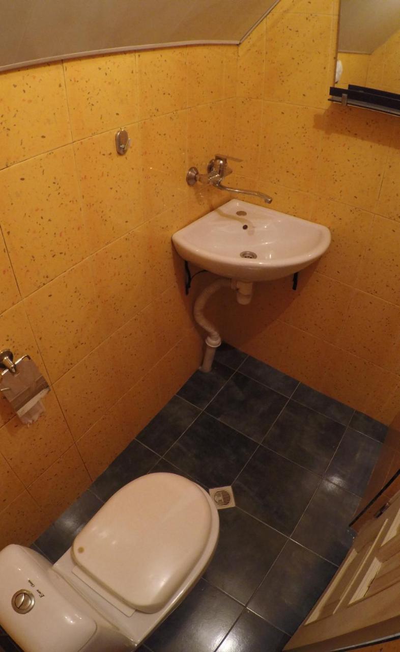 4Bd Appartaments With Cozy Garden Тбилиси Экстерьер фото